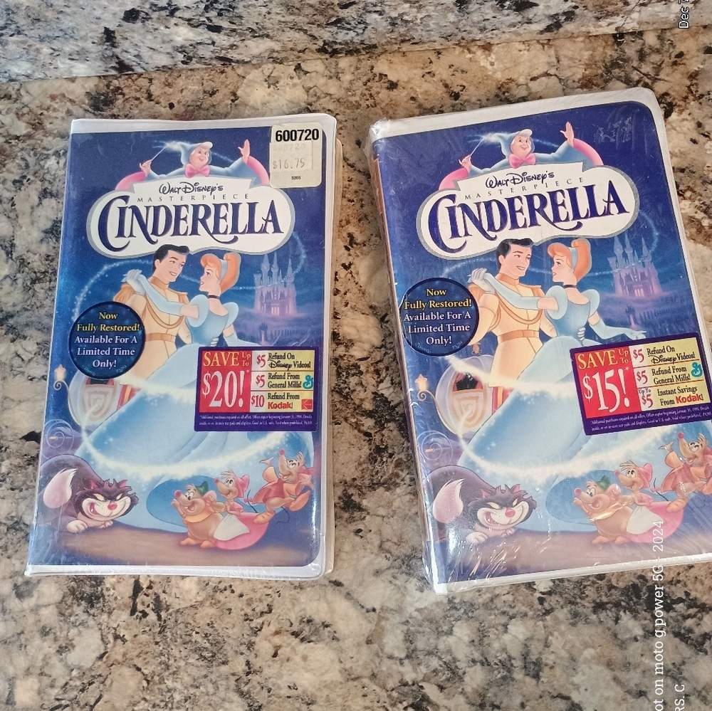 Cinderella VHS Tape Brand New Collectors Factory Sealed Multiple - Picture 2 of 3